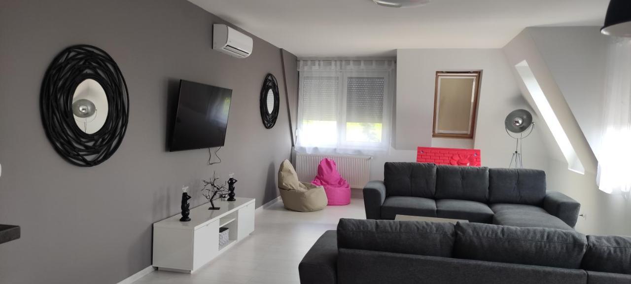 Ikon Apartman Хайдусобосло Экстерьер фото