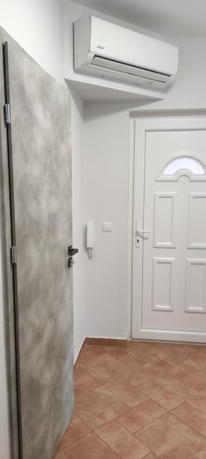 Ikon Apartman Хайдусобосло Экстерьер фото